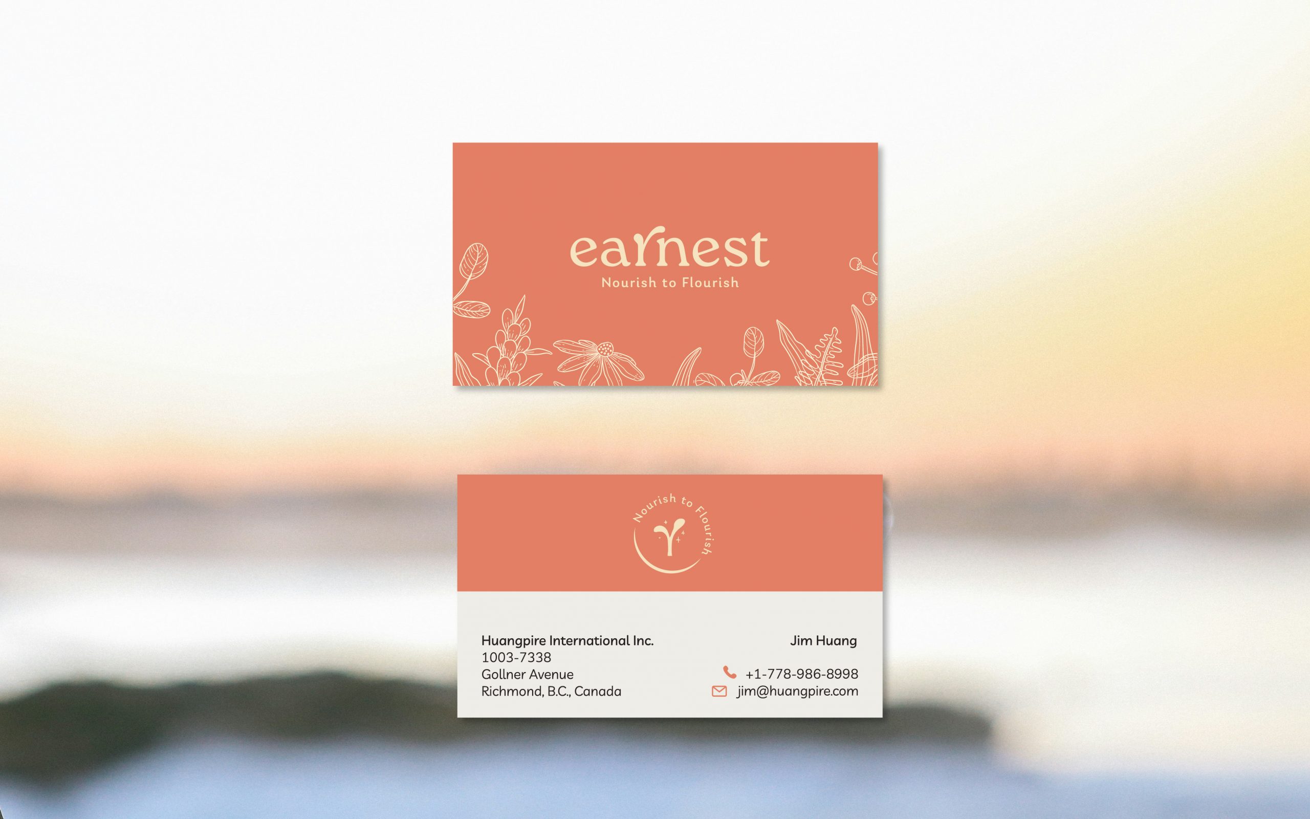 Design de cartes de visite pour une marque de sirop d'érable, dans un style élégant et minimaliste. Réalisé par un studio de graphisme à Lausanne, en Suisse.